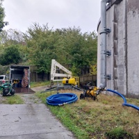 Reservoir cleaning