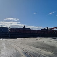 Salvage assistance - punt alongside