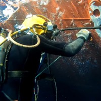 Hull clean